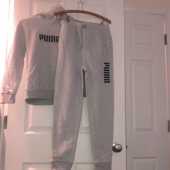 Puma nwot sweatpants set - Picture 1 of 1
